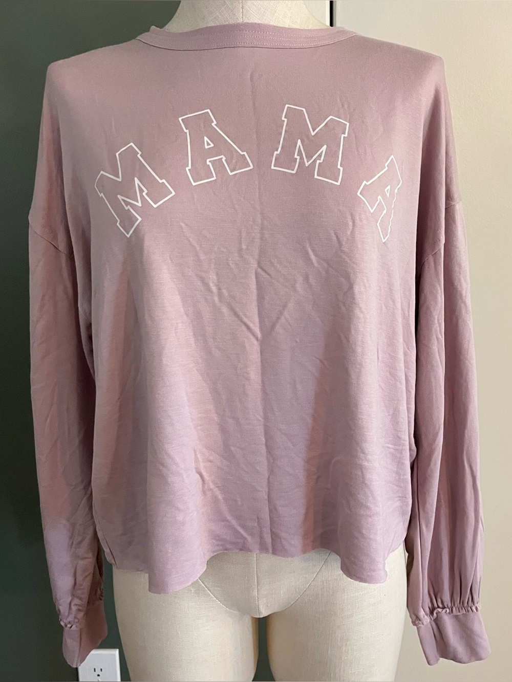 NWT Thread & Supply Dusty Mauve "MAMA" Long Sleeve Sweatshirt